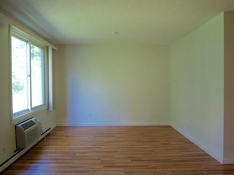 274 S Main St #36 — Photo 14