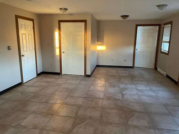 3rd image of 2443 Woodward Ave