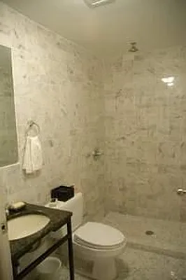 Rented by Metropolitan Property Group | media 34