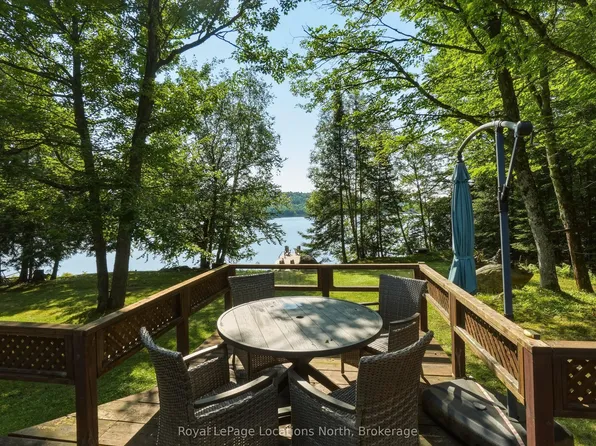 1027 Scott Ln, Lake Of Bays, ON P1H 2J6