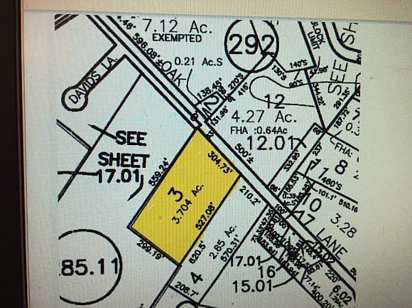 1st image of 145 Oak Ln