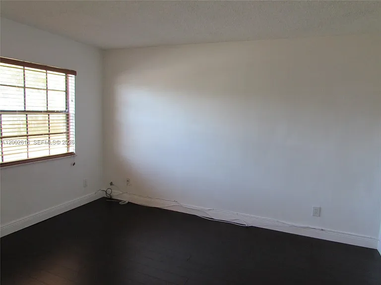5555 Ludlam Rd #23 — Photo 7