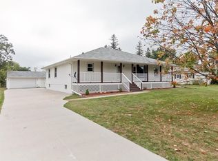 3224 Whittier Rd, Springville, IA 52336