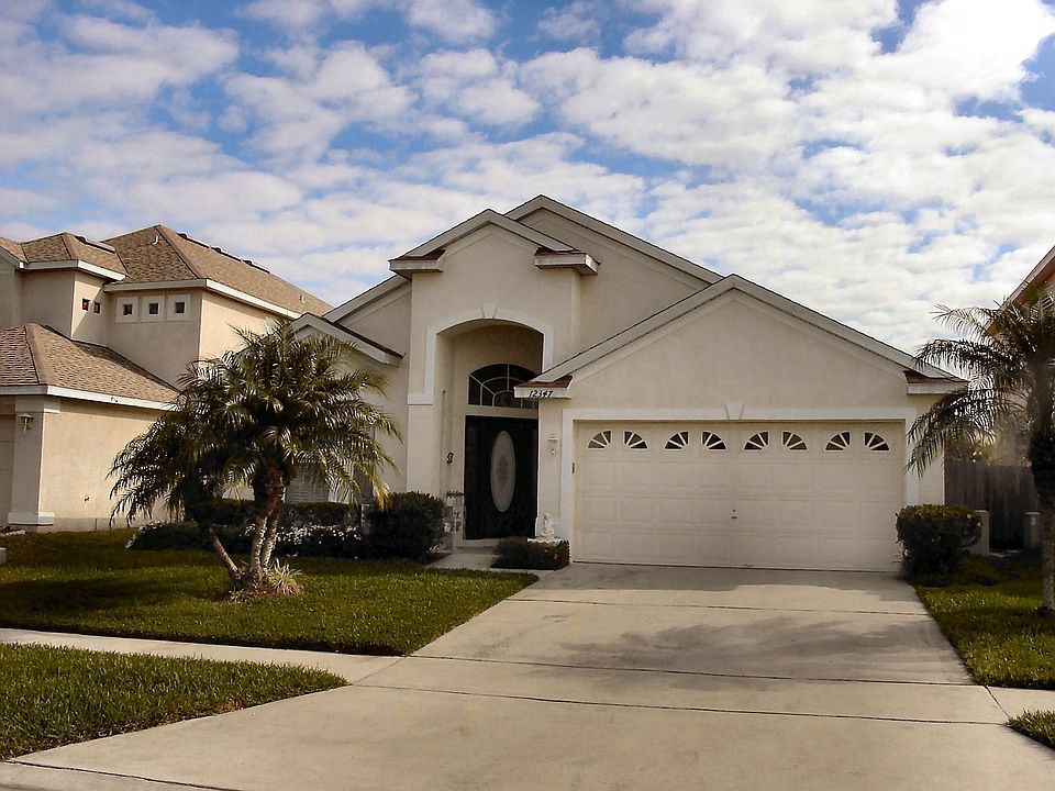 1st image of 12347 Arlington Park Ln