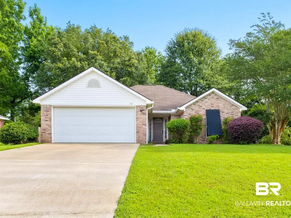 122 Oakwood Ave, Fairhope, AL 36532
