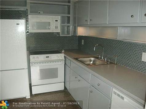 2nd image of 1441 NW 6th Ave