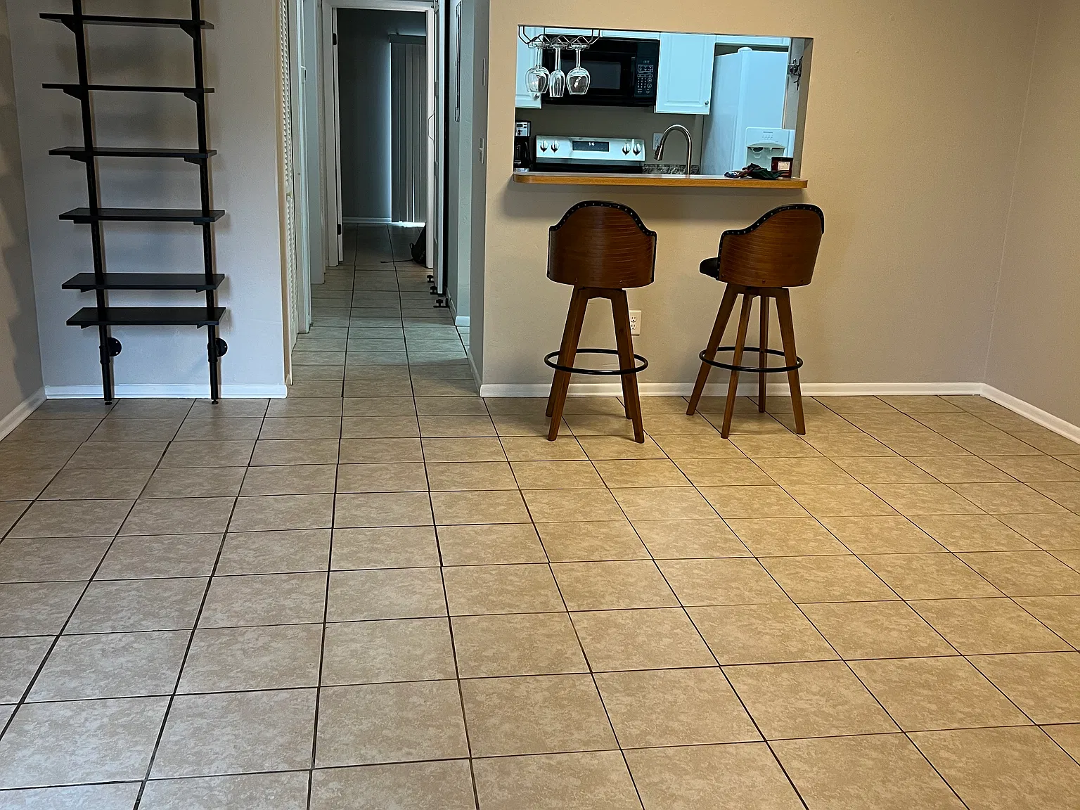 3629 NE 20th Pl — Photo 2