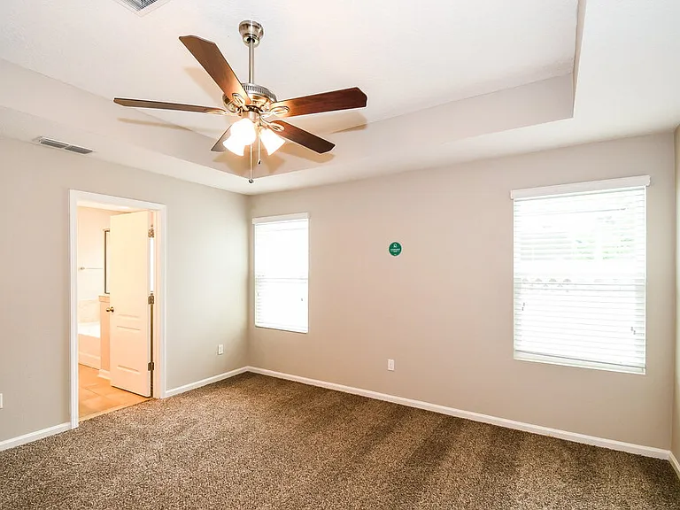 636 Drysdale Dr — Photo 9