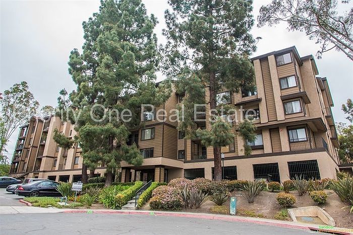 1st image of 5995 Dandridge Ln Unit 125