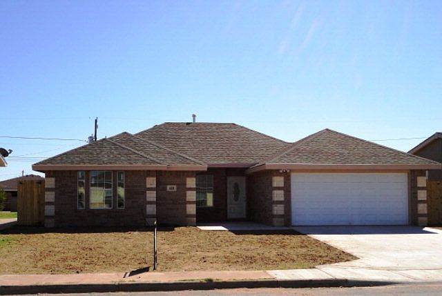 1st image of 418 E Pecan Ave