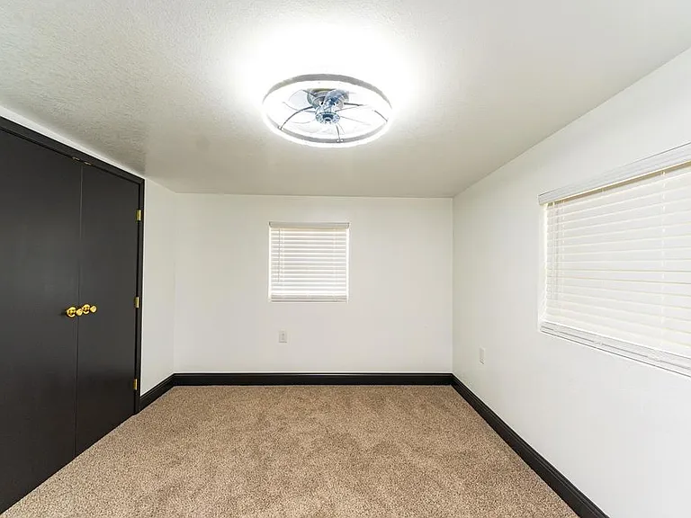 4209 Redbud Ave — Photo 22