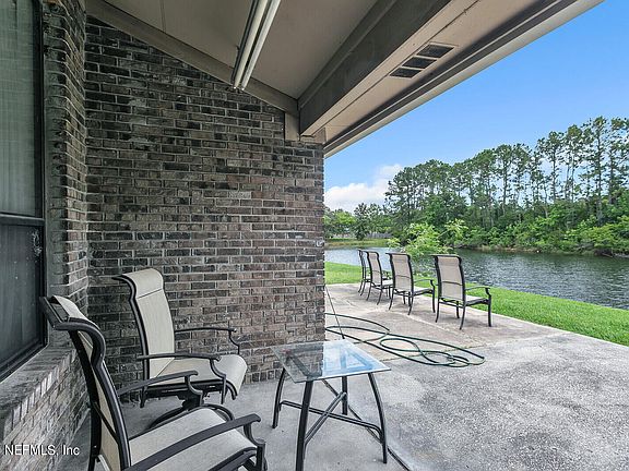 4th image of 5376 OXFORD CREST Drive
