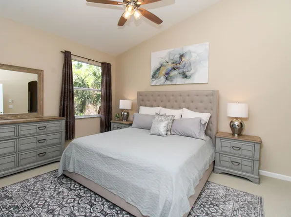 6657 Alden Woods Cir APT 201, Naples, FL 34113