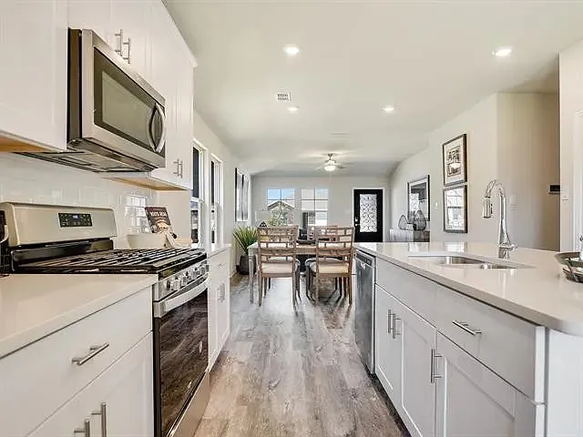 6320 Armadillo Ct — Photo 6