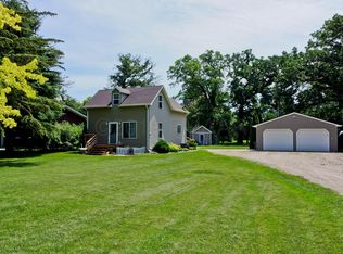 313 Wall Ave, Horace, ND 58047