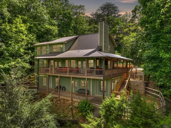 25 Buena Vista Dr, Ellijay, GA 30536