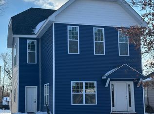 1915 Poplar, Terre Haute, IN 47803