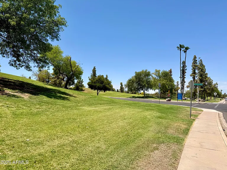 5509 S Mill Ave — Photo 13