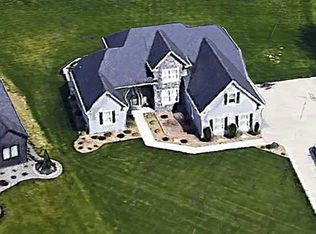 1266 Lake Front Blvd, North Lima, OH 44452