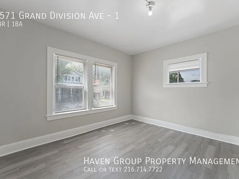 9571 Grand Division Ave #1 — Photo 11