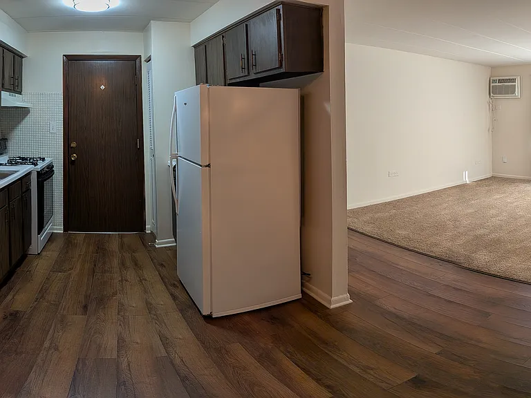Briargate Apartments — Photo 9