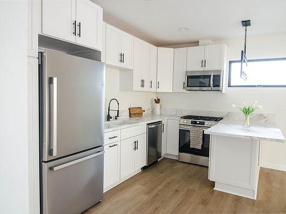 5th image of 2027 Windmill View Rd #1