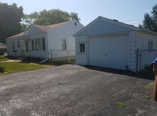 21 E Plymouth St, Villa Park, IL