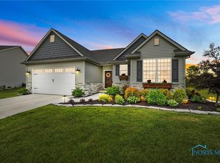 3313 Chasenwood Way, Perrysburg, OH