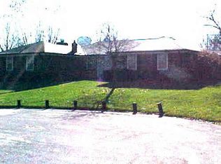 4059 E Restin Ct, Greenwood, IN 46142