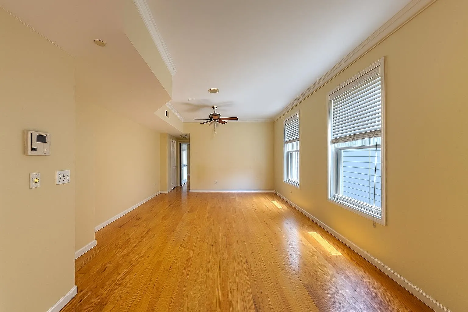 2 bed, 2.0 bath, $2,800 — Photo 2