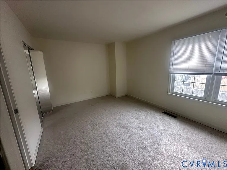 7812 Coachford Ct — Photo 5