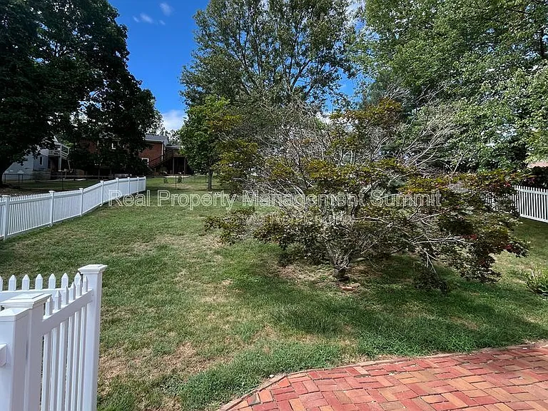 1602 Terrace St — Photo 21