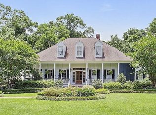 5372 Live Oak Dr, Saint Francisville, LA 70775