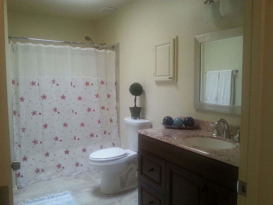 2nd image of 1157 Calle Amanda APT E