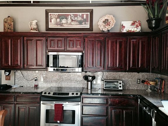 4th image of 625 Ashcroft Dr