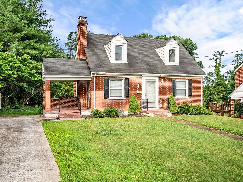 1st image of 1111 Westview Dr