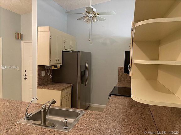 4th image of 4850 NW 102nd Ave APT 202-9