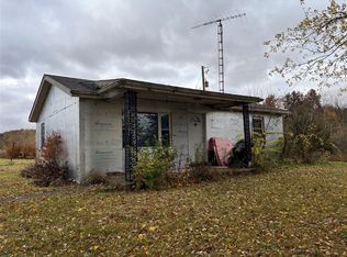 10568 S Indian Trl, Modoc, IN 47358