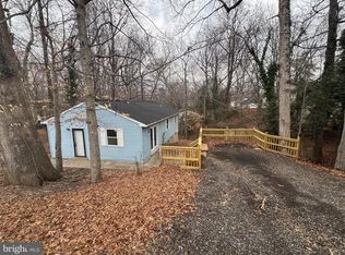 709 Spruce Dr, Lusby, MD 20657