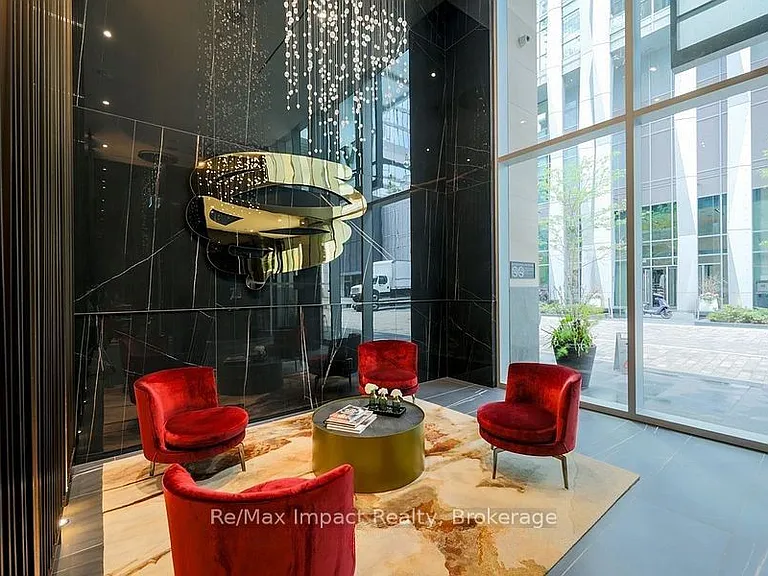 11 Yorkville Ave #4602 — Photo 5