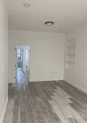 5th image of 1616 Avenue H Floor 2