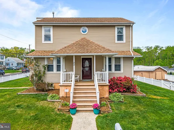 25 Northmont Ave, Mount Ephraim, NJ 08059
