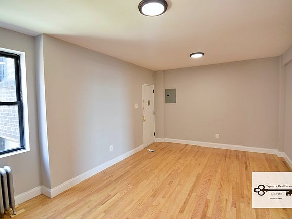 3rd image of 47-17 39th St #9