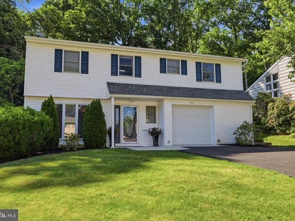 186 Windmill Rd, Willow Grove, PA 19090