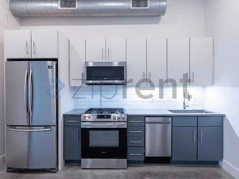1801 2nd Ave #208 — Photo 6