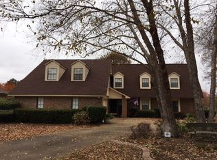 15 Dogwood Lake Dr, Texarkana, TX 75503