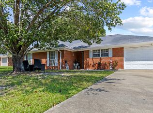 479 McCumber Dr, Allenhurst, GA 31301