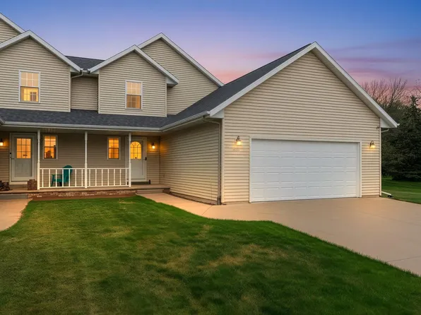 1087 Stillmeadow Ln, Menasha, WI 54952