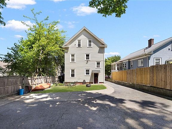 3rd image of 57 Woodbine St