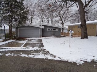 96 Timber Ln, Antioch, IL 60002